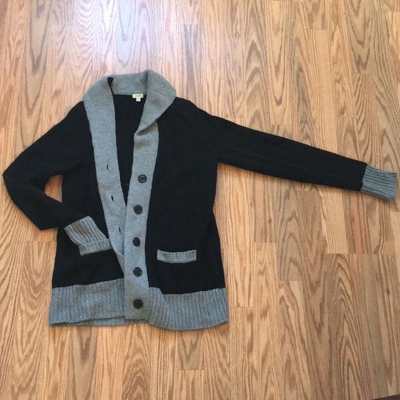 J. Crew Sweaters - JCrew black and grey sweater size small